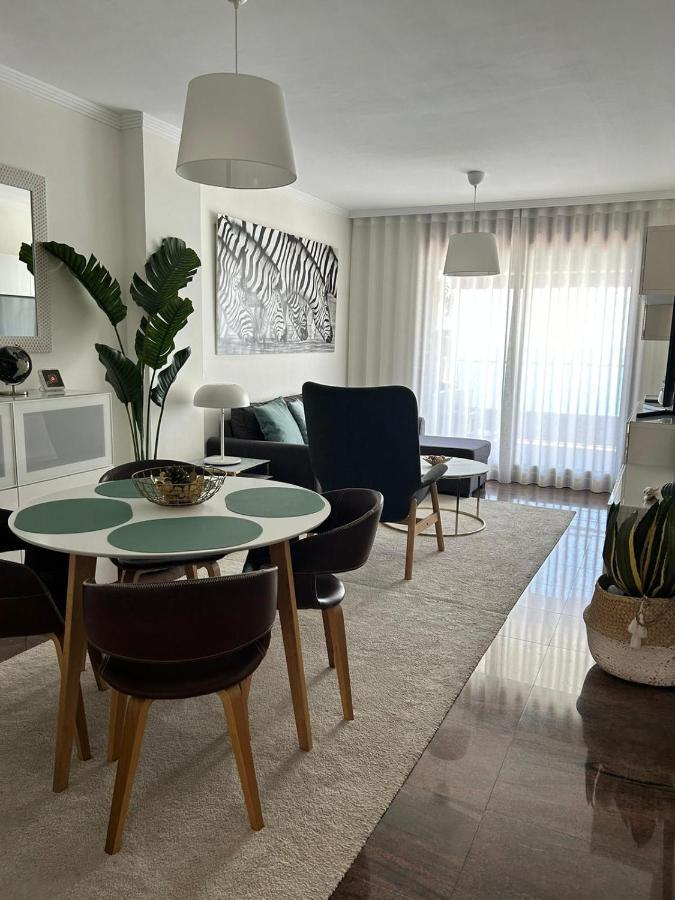 Paradise Suites Buenavista Beach Фуeнхирола Екстериор снимка